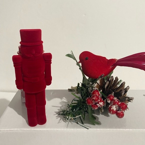 Christmas Wallflowers Fragrance plug RED VELVET NUTCRACKER. - Picture 9 of 9